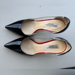 Very nice pair of women’s VivienneHu New York black and clear heels sz 36/5.5.
